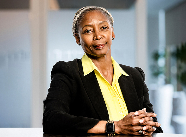 Nonkululeko Nyembezi